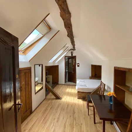 בית הארחה Casa Marieta,brasov בראשוב